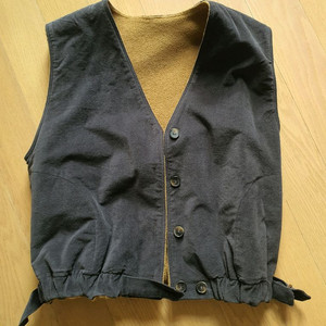 더애수 골덴양면조끼