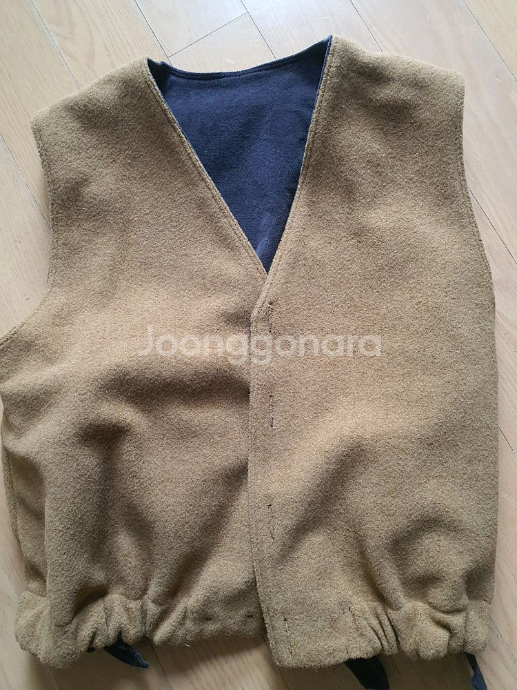 더애수 골덴양면조끼--1