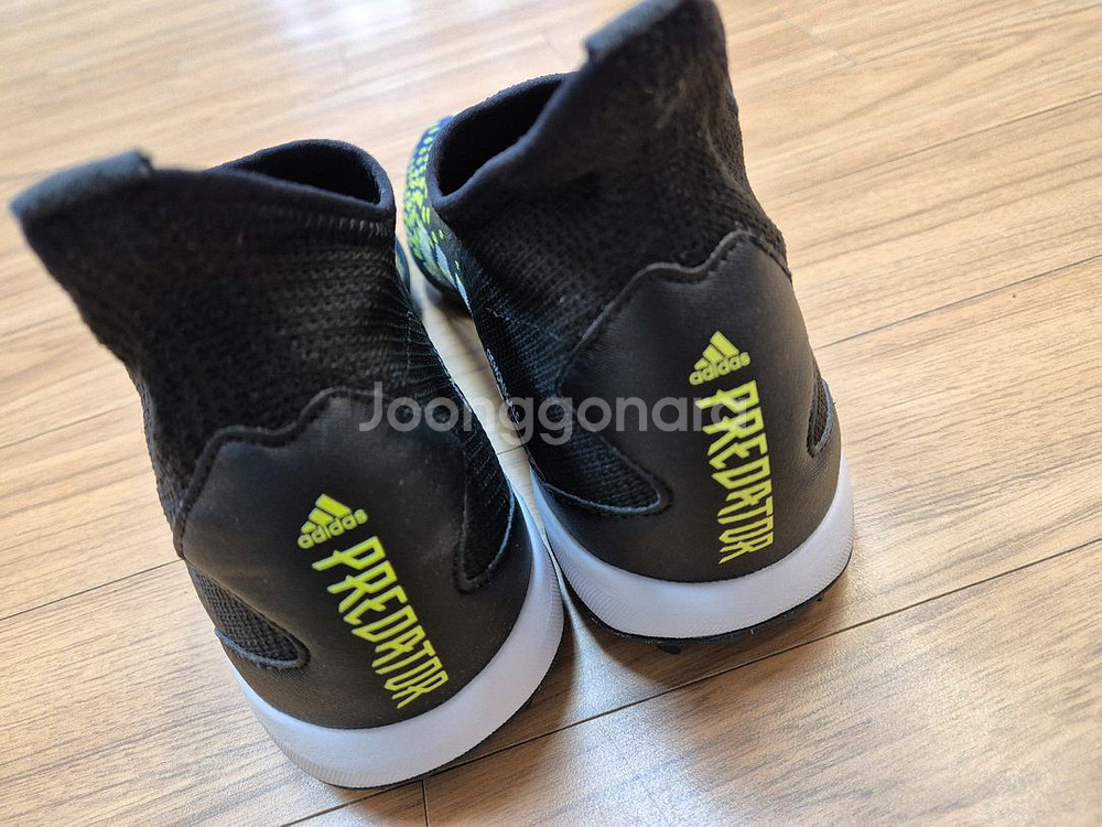 아디다스 프레데터 축구화--2