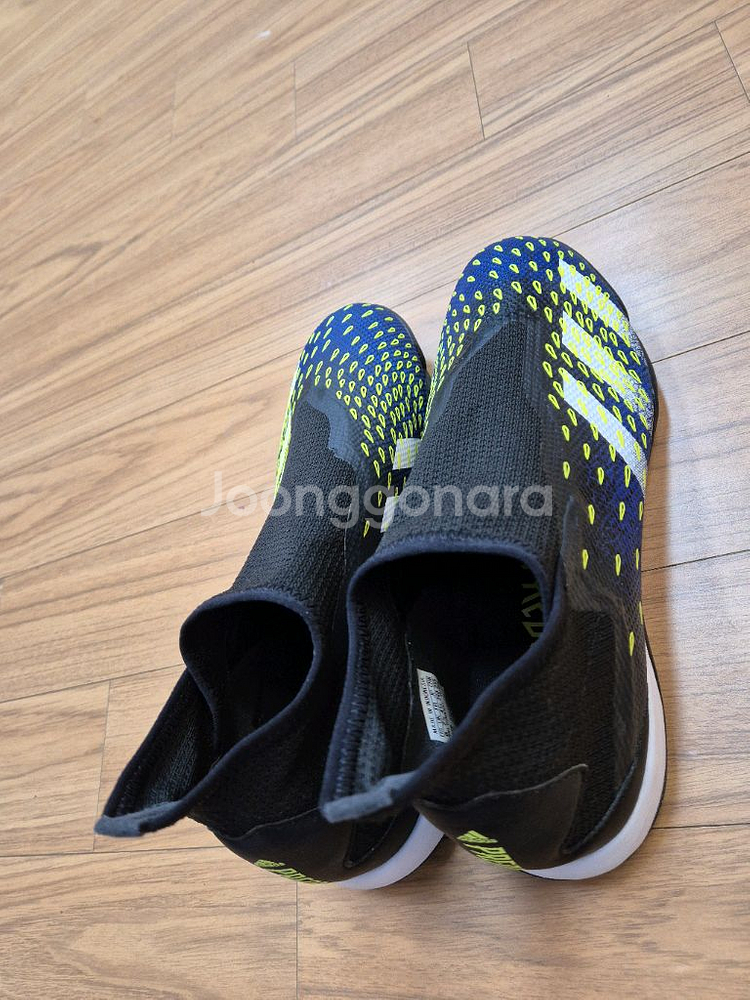 아디다스 프레데터 축구화--6