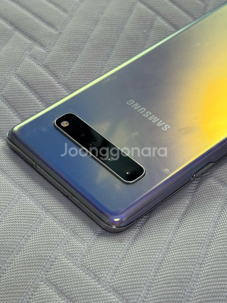 갤럭시 S10 5G 512GB A급으로 판매합니다.--4
