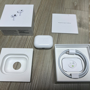 에어팟 프로 2세대 8핀 (풀박)+ 케이스(국립박물관)