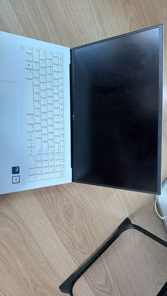 LG 그램 17인치 노트북--1