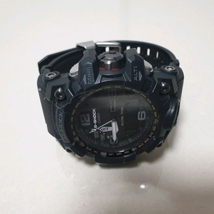 카시오 G-SHOCK GWG-1000 지샥 올블랙 판매 합니다
