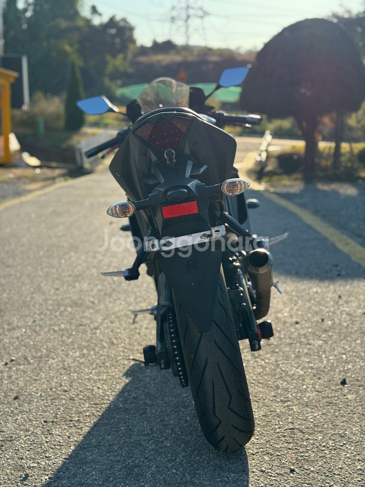 특가) 21년형 R3 구변완료 짧은키로수 판매합니다.--4