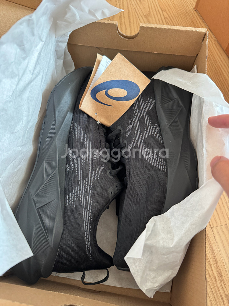 아식스 노바블라스트5 러닝화--1