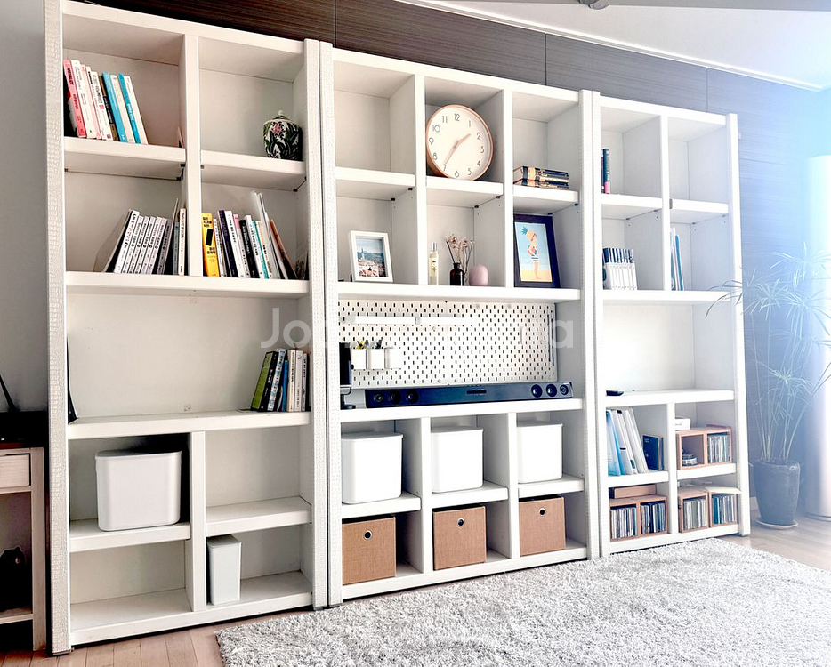 책장, 거실용 판매합니다.--2