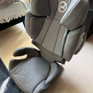 싸이벡스 아카디아 360 회전형 카시트