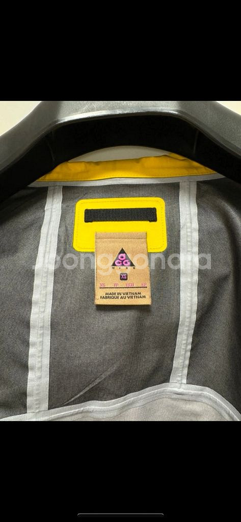 나이키 ACG 고어텍스 자켓 팝니다--4