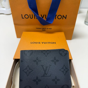 루이비통 슬렌더 모노그램 이클립스 반지갑