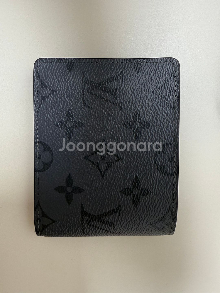 루이비통 슬렌더 모노그램 이클립스 반지갑--3