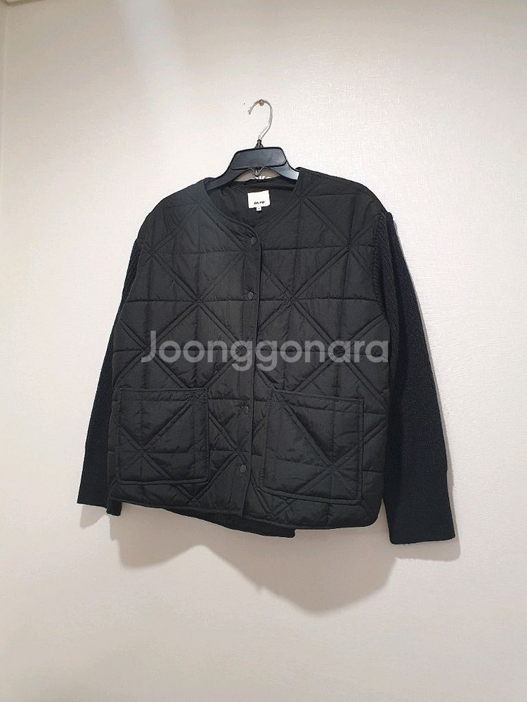 자주(JAJU) 여성 사각 퀼팅 니트 소매 다운--7