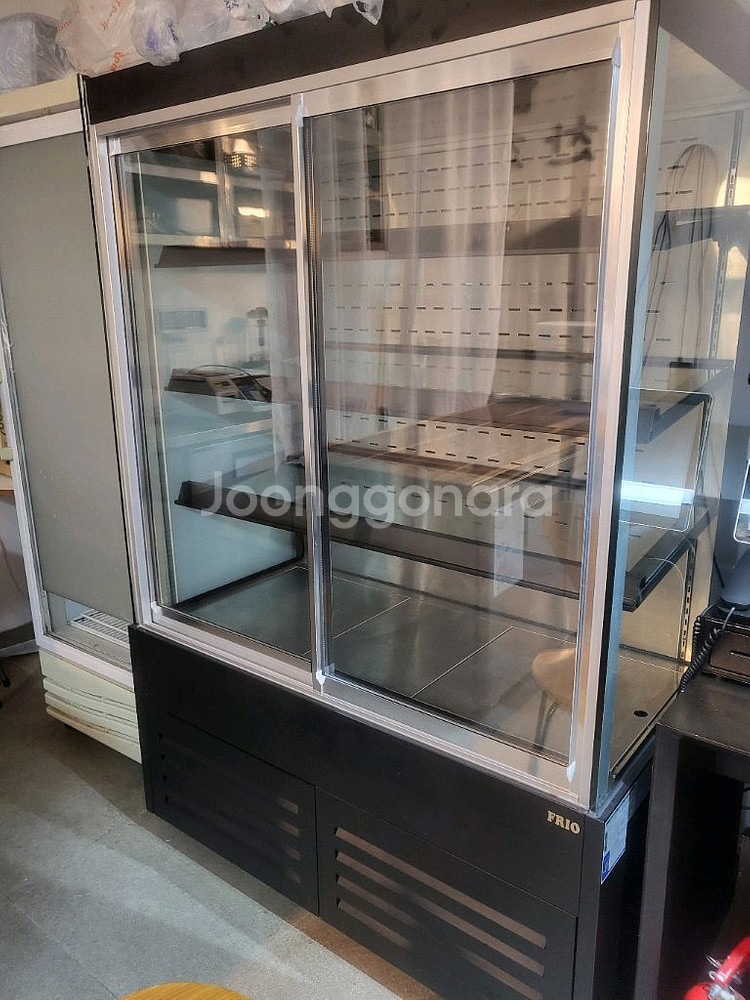 (급처분)FRIO 쇼케이스 냉장고 HOS-1200BX 두개 개당--1