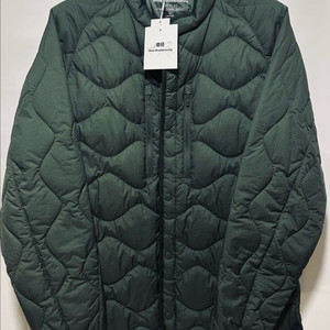 유니클로 화이트마운티니어링 리사이클하이브리드다운재킷 올리브 블랙 XL