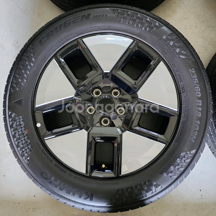 디올뉴 싼타페 mx5 임판 18인치 휠타이어, 금호 235 60 18--3