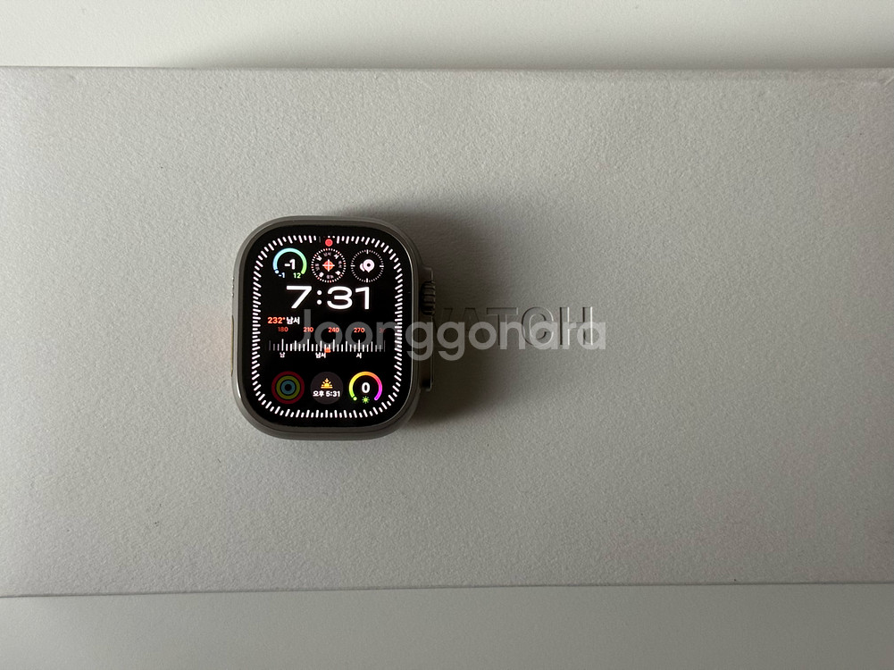 애플워치 울트라2 49mm 티타늄 S급 97% + 스트랩 66만--0