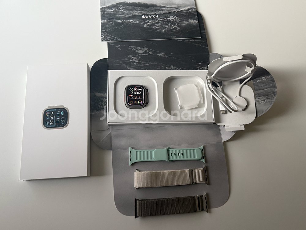 애플워치 울트라2 49mm 티타늄 S급 97% + 스트랩 66만--1