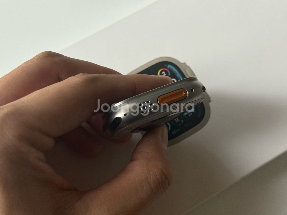 애플워치 울트라2 49mm 티타늄 S급 97% + 스트랩 66만--8