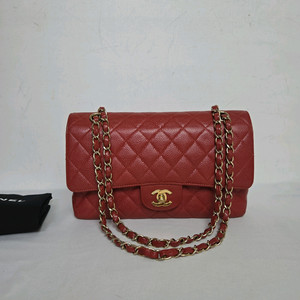 샤넬 클래식 미듐 캐비어 금장