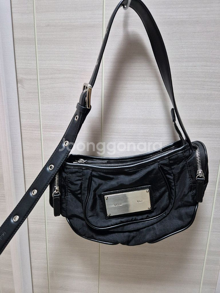 마뗑킴 마들렌 라운드백 블랙--2