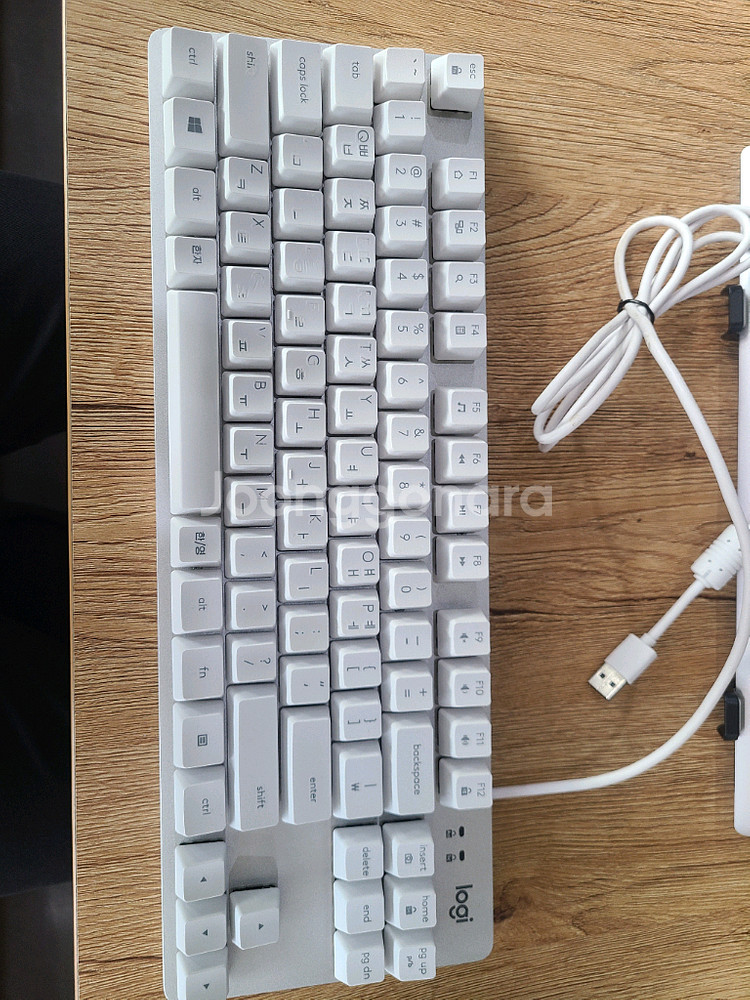 로지텍 적축 87키 기계식 키보드--0