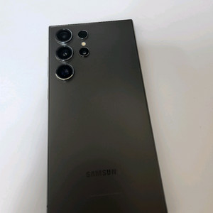 갤럭시 S24울트라 512기가 잔상없어요 블랙