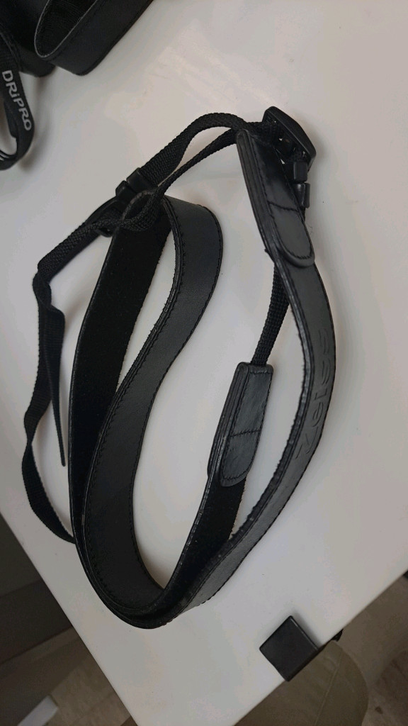 소니 A6000 A6500 정품 짜이스 zeiss 가죽스트랩--3