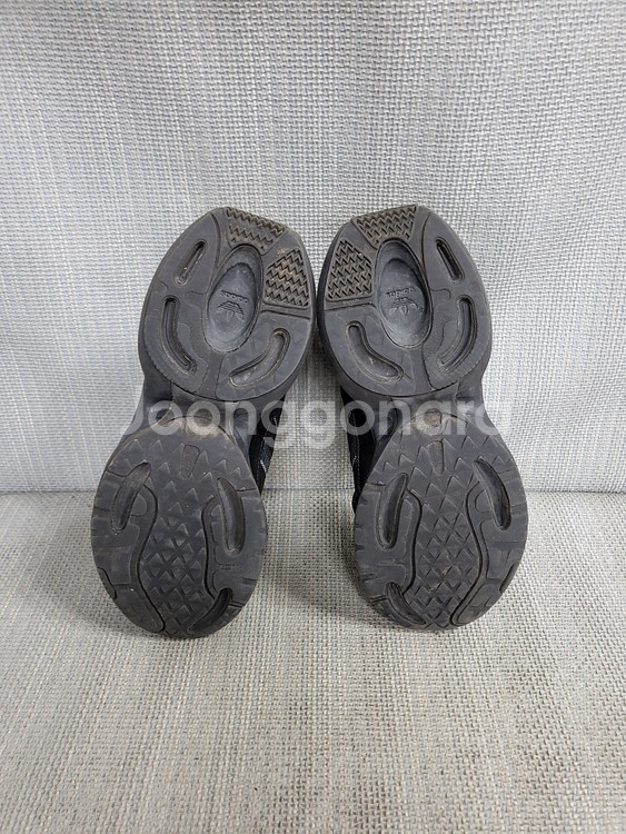 아디다스 운동화 235--4