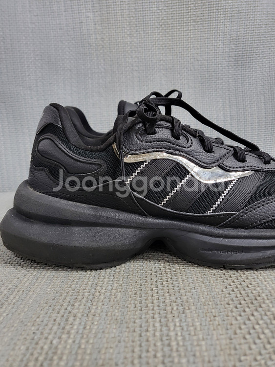 아디다스 운동화 235--2