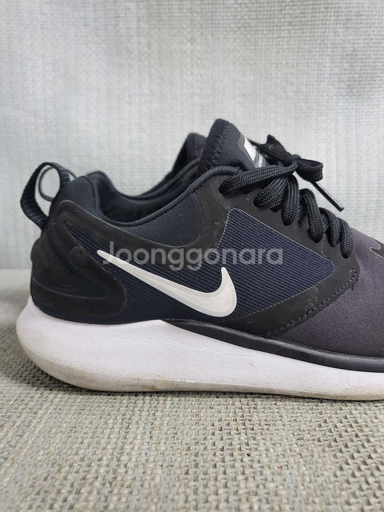 나이키 런닝화 240--2