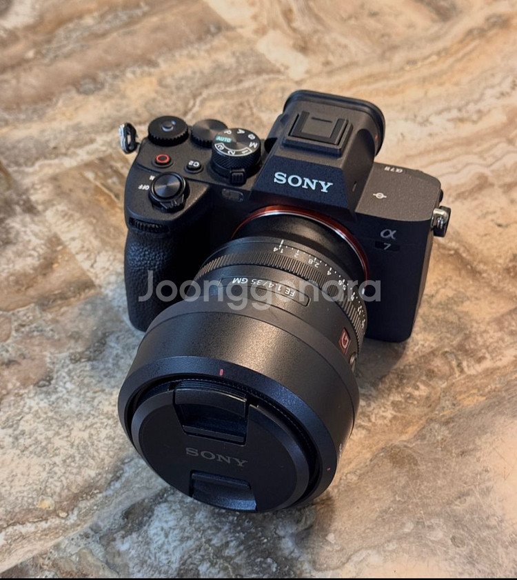 소니 A7M4 바디 + 35.4GM + B+W필터--0