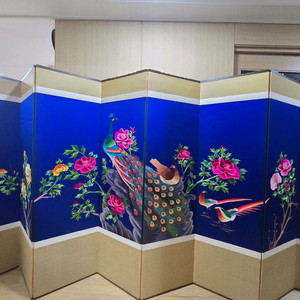 8폭병풍(앞면:자수병풍, 뒷면:성경구절)