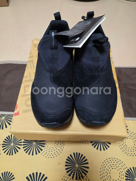 (새상품) K2 슬립온 가을 겨울 275 사이즈 택포 7만원 판매합니다..--0