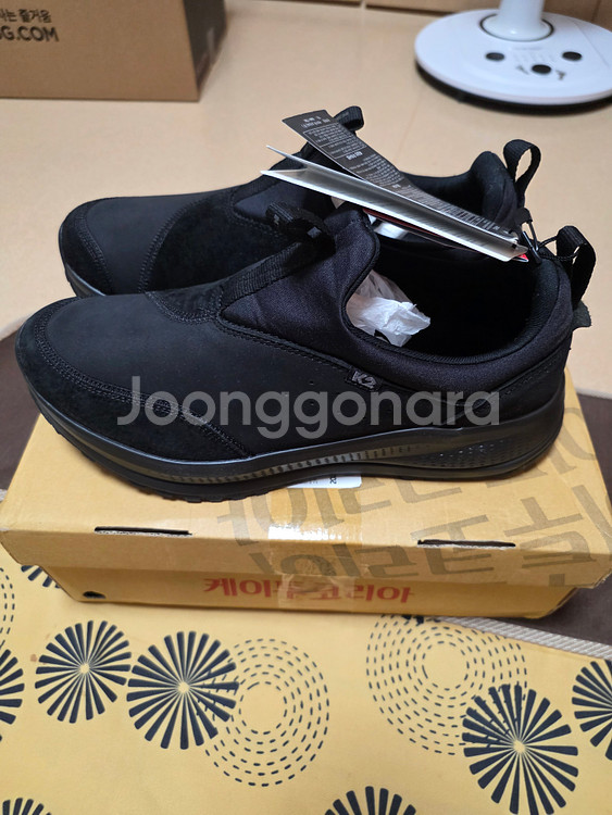 (새상품) K2 슬립온 가을 겨울 275 사이즈 택포 7만원 판매합니다..--3