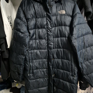노스페이스 경량 롱패딩(100)