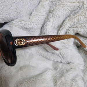 구찌 선글라스 오버 사이즈 뿔테