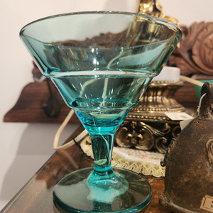 이탈리아 글라스 아이스크림 컵 2인 세트 입니다.