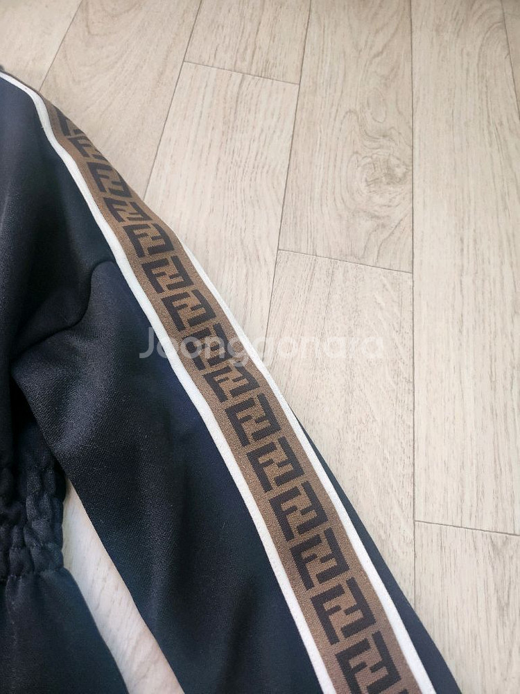 80만원대.백화점정품) 펜디키즈6A 원피스--2