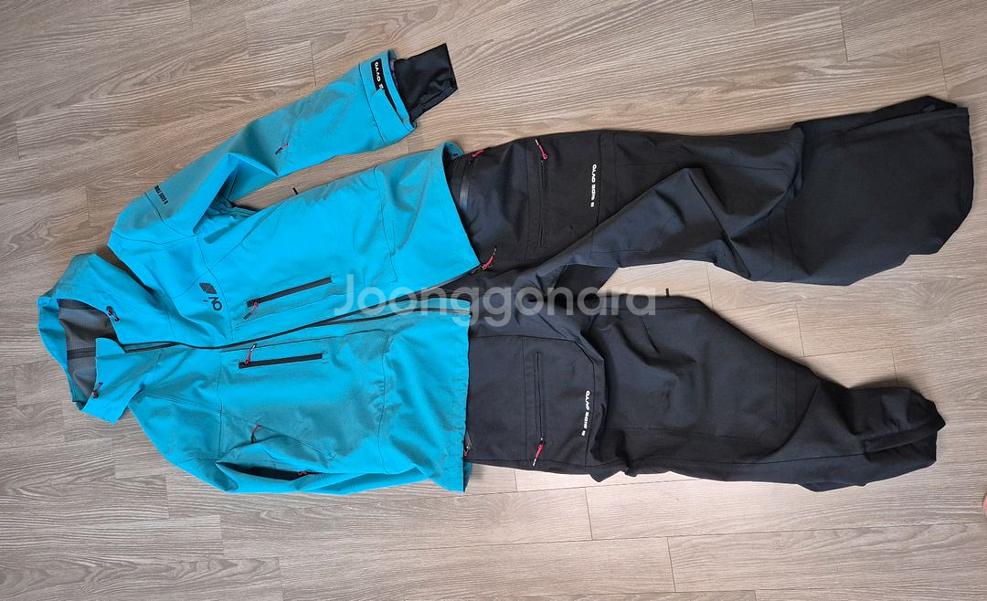 2425 ovyo 3L 보드복 XL상하의 팝니다.(오비오 3L보드복, 25만)--7