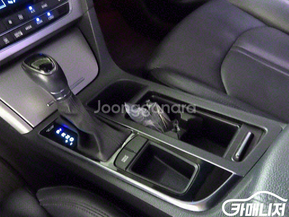 [현대]LF 쏘나타 하이브리드 2.0 모던 기본형 (5인승) #앱특가--9