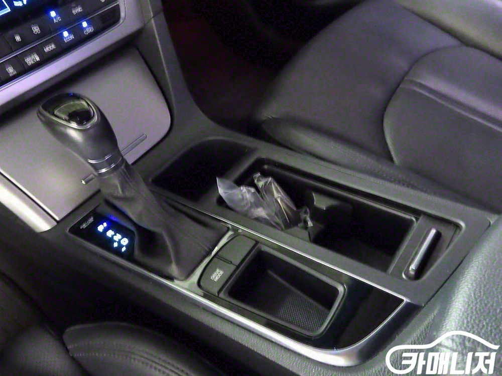 [현대]LF 쏘나타 하이브리드 2.0 모던 기본형 (5인승) #앱특가--9