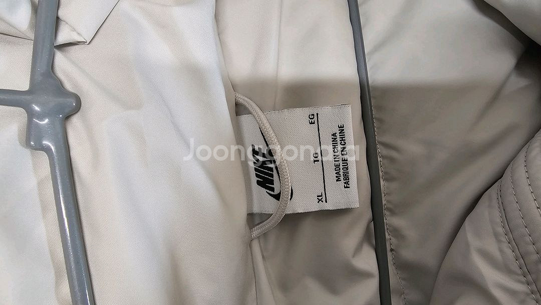 나이키 패딩 점퍼--2