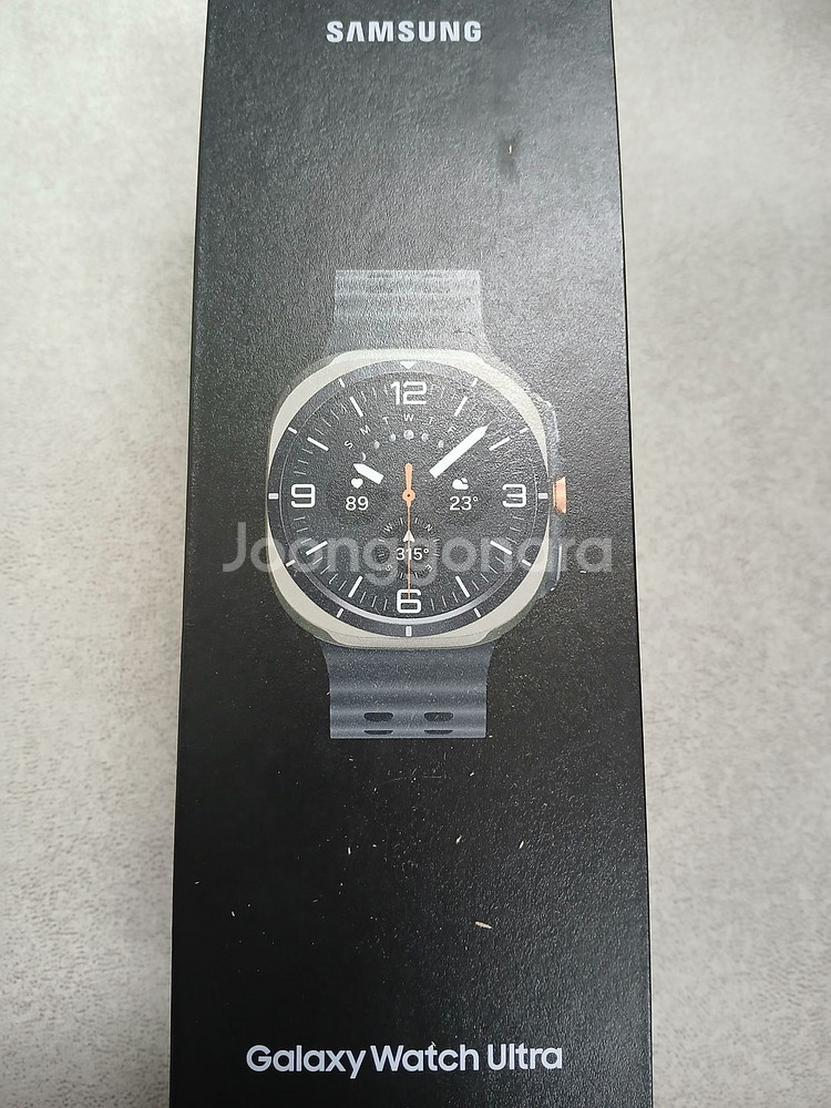 갤럭시워치울트라 실버 2025년도제품64GB 미개봉 팝니다![60만]--0