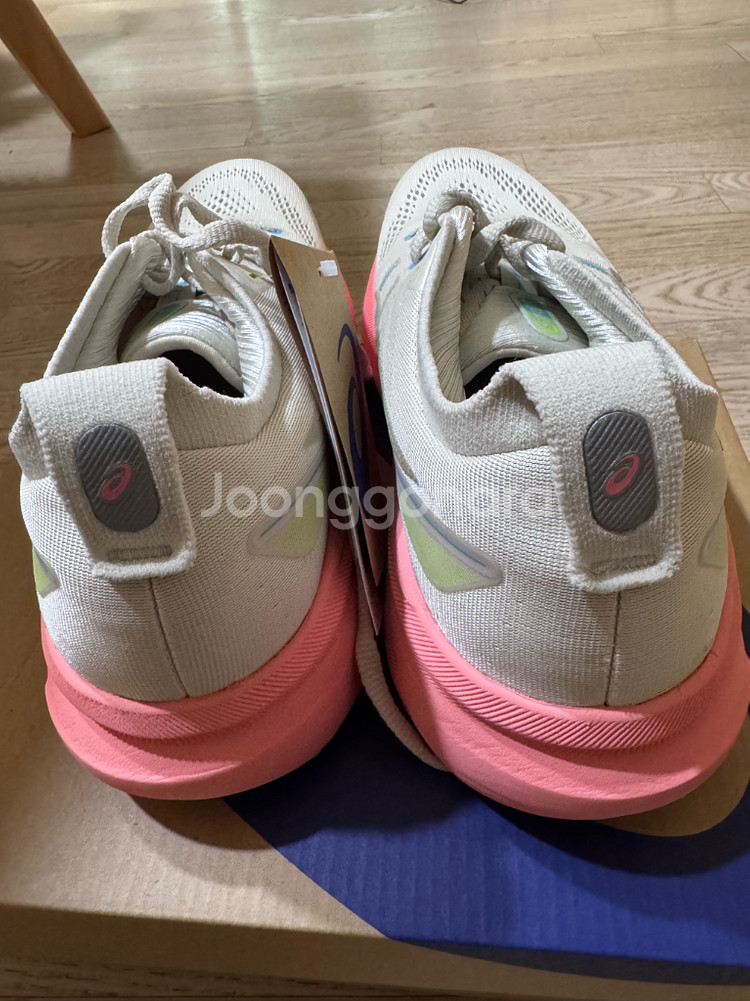 아식스 젤카야노 31 235사이즈 새상품--3