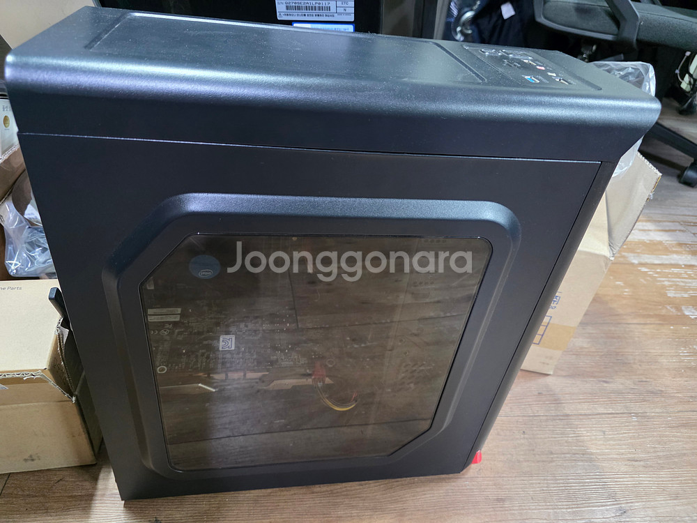 i7 7700 , RAM 32GB , GTX 1060 3GB , SSD 1TB , 23인치 모니터--1