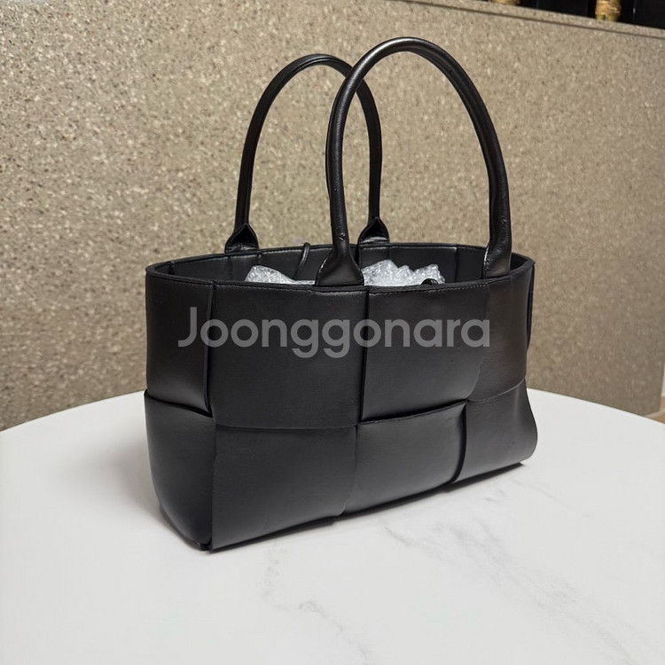 [스몰]보테가베네타 아르코 토트백--2