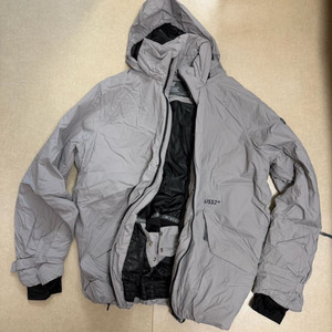 24/25 어스투 보드복 상의 판매