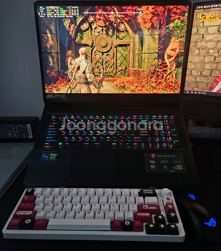 MSI VECTOR GP76 12UGS 17.3인치 노트북 판매--9