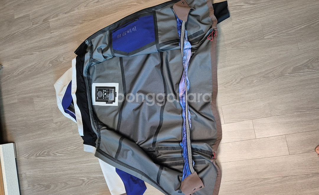 2425 ovyo 3L 보드복 XL 상하의 팝니다.(오비오 3L보드복, 25만)--3