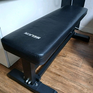 멜킨 볼튼 평벤치